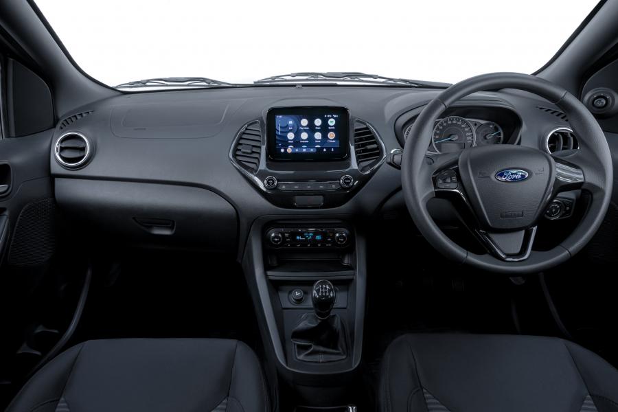Торпедо Ford Figo Freestyle 2020 года  (фото 12 из 40)